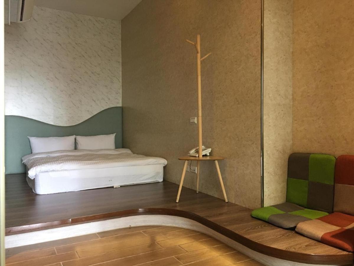 Tan Chi Hotspring Bed & Breakfast Jiaoxi Bagian luar foto