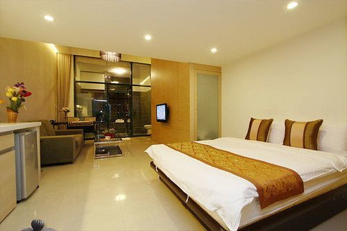 Tan Chi Hotspring Bed & Breakfast Jiaoxi Bagian luar foto